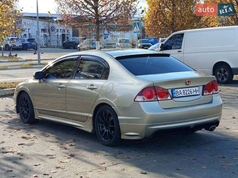 Седан Honda Civic 2006 в Буче