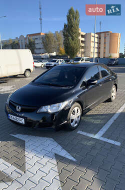 Седан Honda Civic 2007 в Киеве