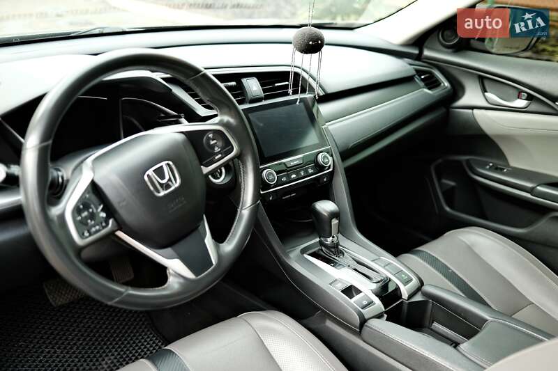 Седан Honda Civic 2018 в Чернівцях фото 11 Седан Honda Civic 2018 в Чернівцях