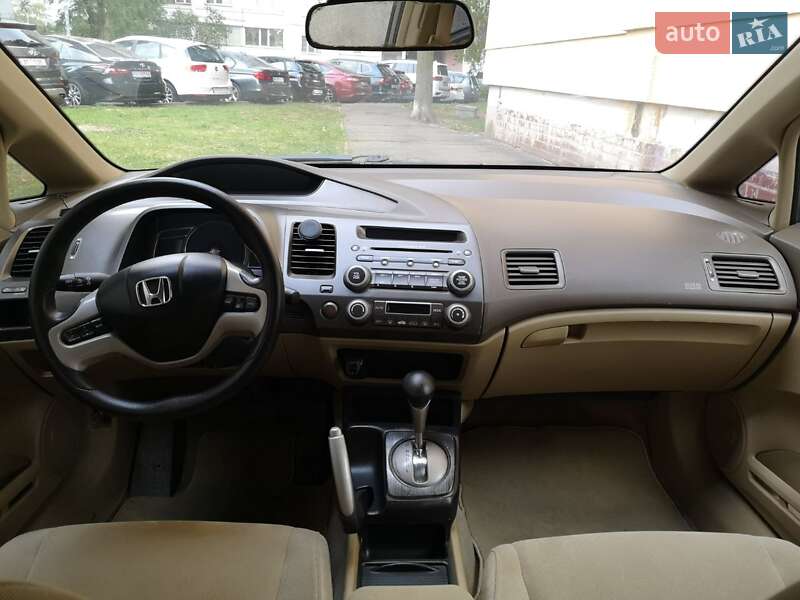 Седан Honda Civic 2006 в Киеве