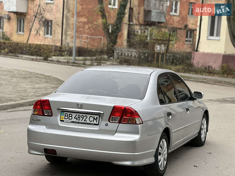 Седан Honda Civic 2003 в Днепре
