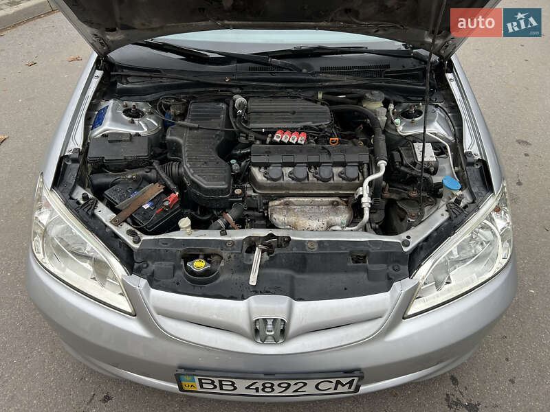 Седан Honda Civic 2003 в Днепре