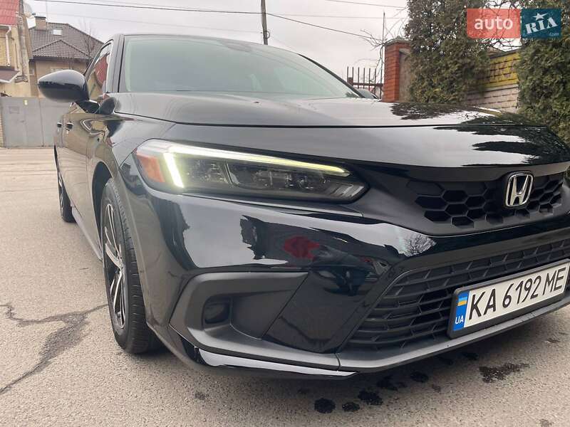 Хэтчбек Honda Civic 2022 в Киеве