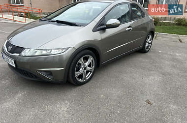 Хэтчбек Honda Civic 2006 в Христиновке