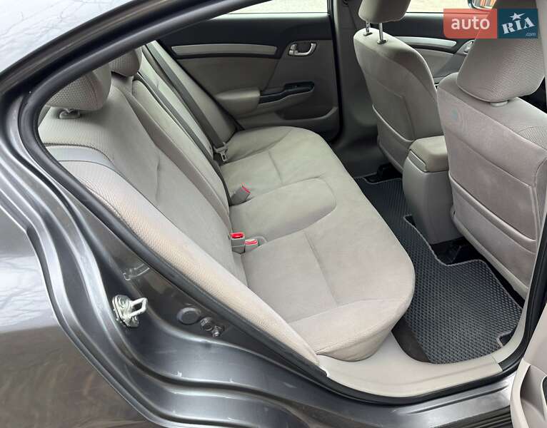 Седан Honda Civic 2012 в Киеве фото 41 Седан Honda Civic 2012 в Киеве