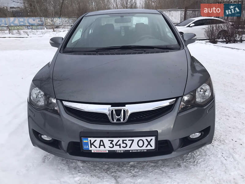 Седан Honda Civic 2009 в Києві