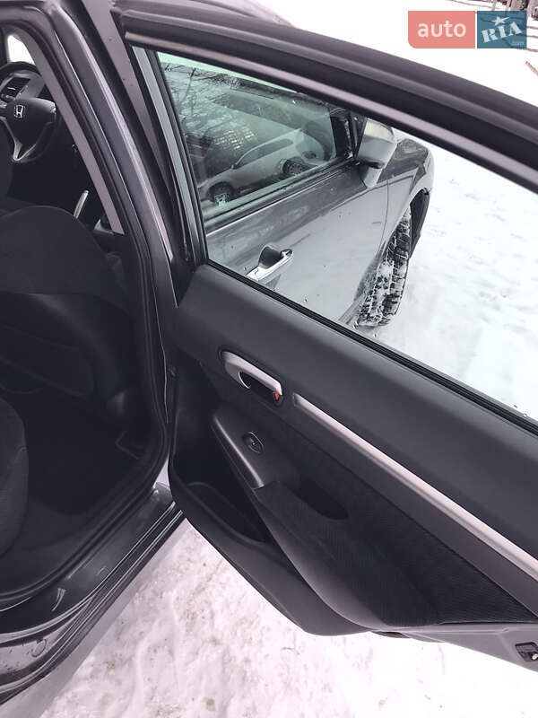 Седан Honda Civic 2009 в Києві