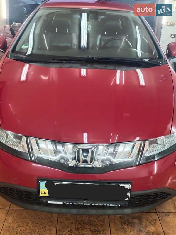 Хетчбек Honda Civic 2008 в Києві