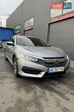 Седан Honda Civic 2017 в Днепре