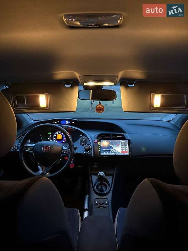 Хетчбек Honda Civic 2008 в Чернівцях