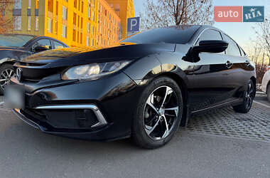 Седан Honda Civic 2019 в Киеве