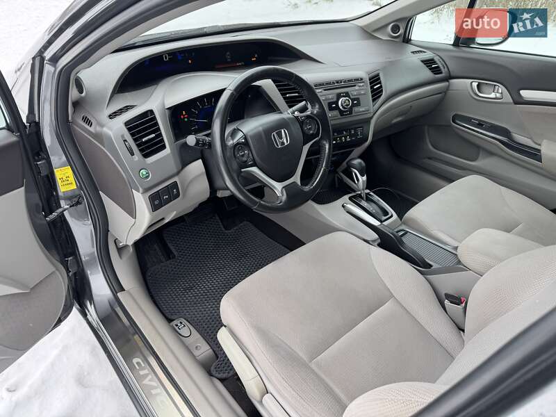 Седан Honda Civic 2012 в Киеве фото 27 Седан Honda Civic 2012 в Киеве