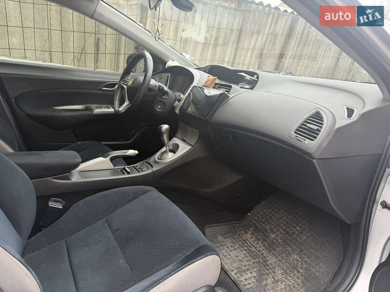 Хэтчбек Honda Civic 2007 в Кропивницком