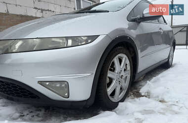 Хетчбек Honda Civic 2007 в Кропивницькому