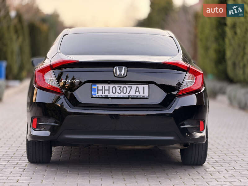 Седан Honda Civic 2018 в Одессе