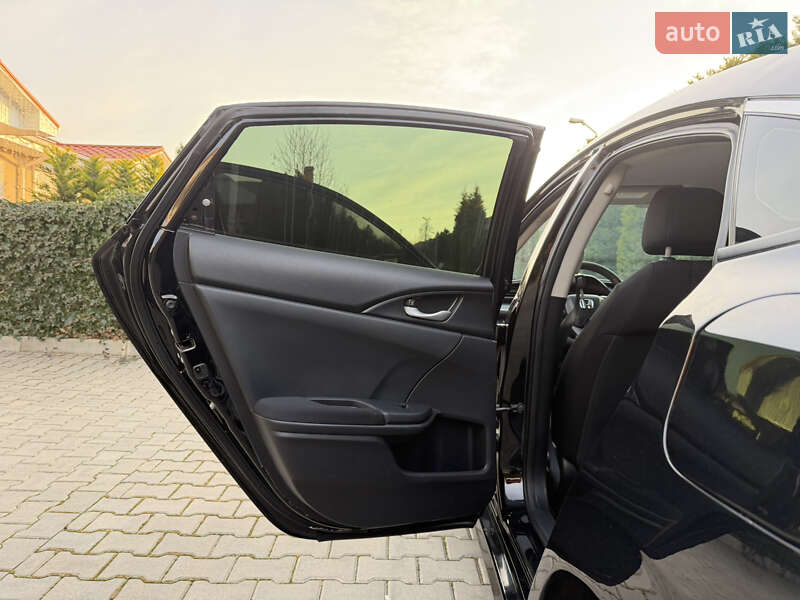 Седан Honda Civic 2018 в Одессе