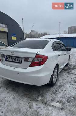 Седан Honda Civic 2012 в Києві