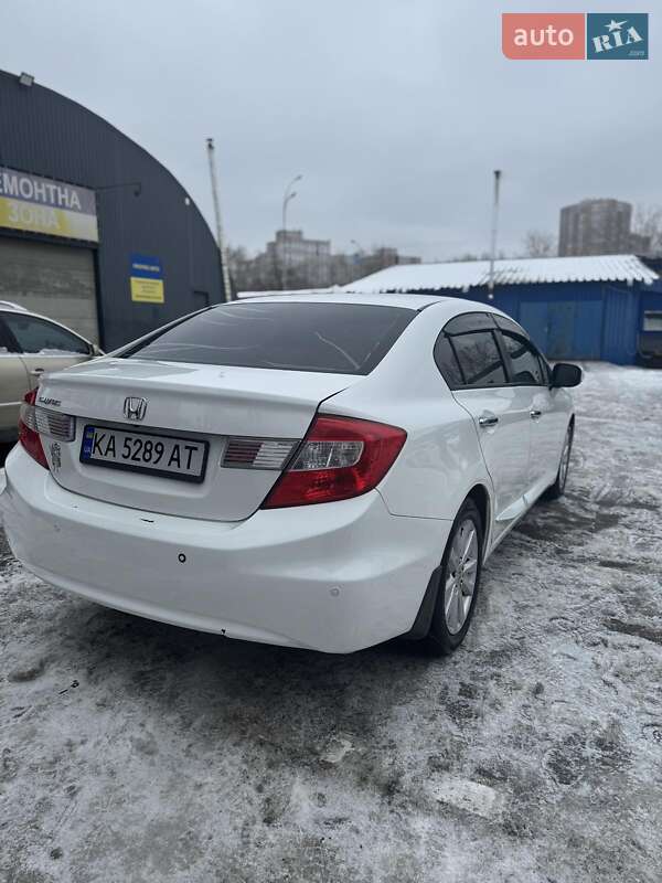 Седан Honda Civic 2012 в Києві