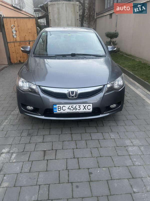 Седан Honda Civic 2009 в Львове