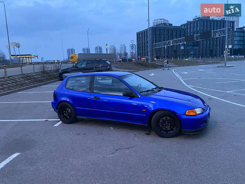 Хэтчбек Honda Civic 1993 в Кременчуге