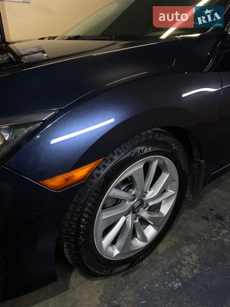Седан Honda Civic 2016 в Киеве