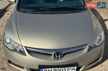 Хэтчбек Honda Civic 2008 в Днепре