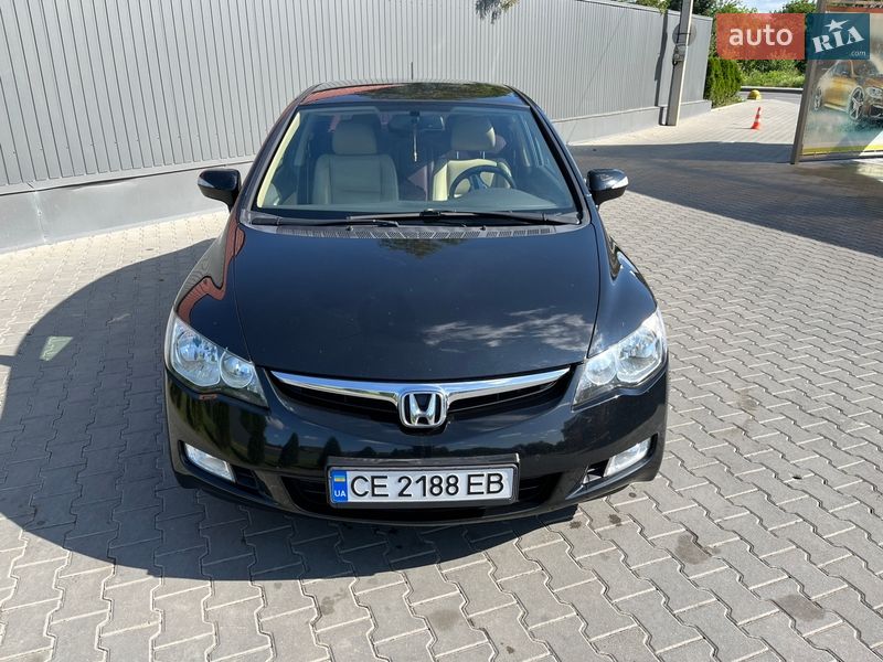 Седан Honda Civic 2008 в Черновцах