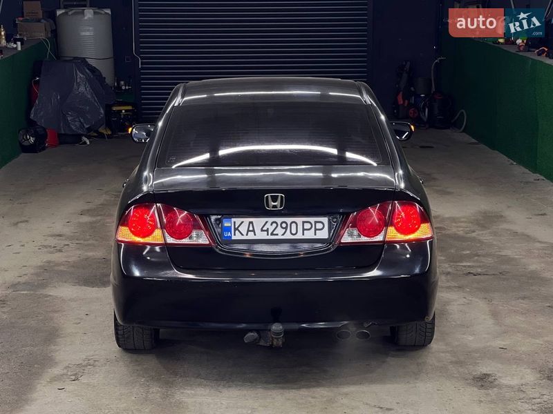 Седан Honda Civic 2008 в Киеве