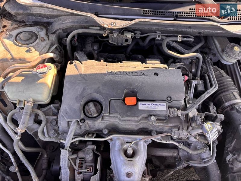 Седан Honda Civic 2016 в Киеве фото 20 Седан Honda Civic 2016 в Киеве