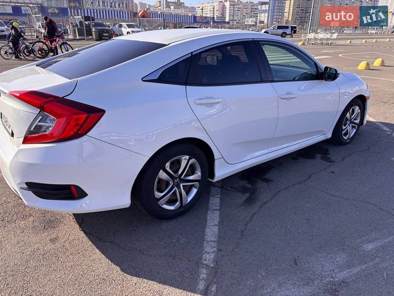 Седан Honda Civic 2016 в Киеве фото 6 Седан Honda Civic 2016 в Киеве