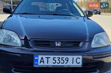 Хэтчбек Honda Civic 1996 в Ивано-Франковске