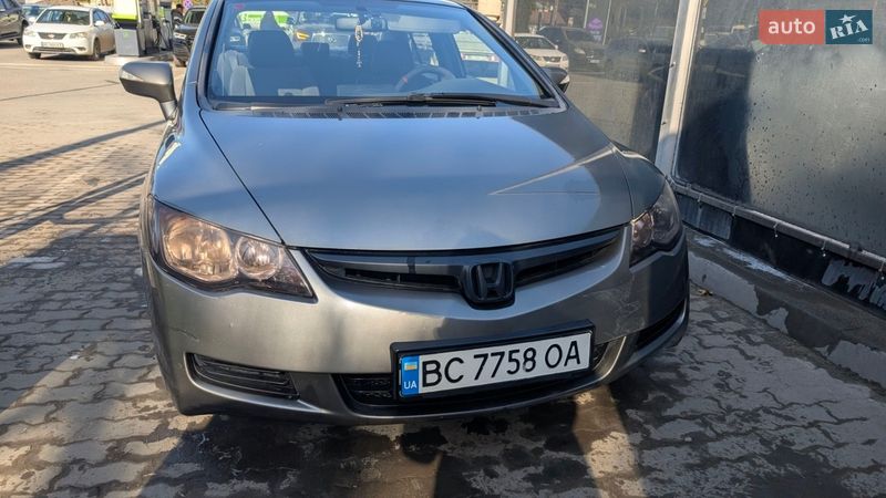 Седан Honda Civic 2006 в Львове