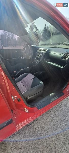 Хэтчбек Honda Civic 2003 в Днепре