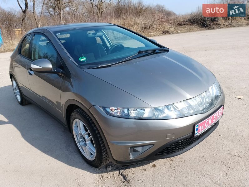 Хэтчбек Honda Civic 2007 в Тернополе