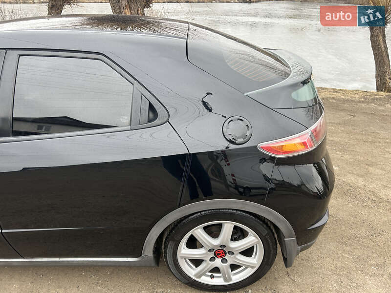 Хэтчбек Honda Civic 2008 в Умани