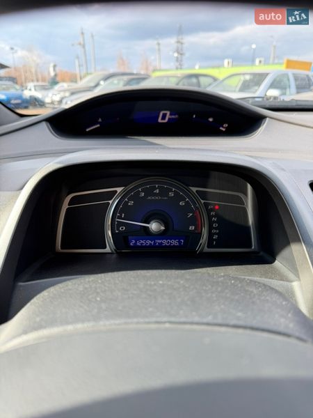 Седан Honda Civic 2008 в Чернигове