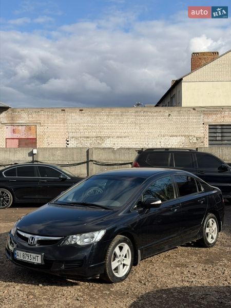 Седан Honda Civic 2008 в Чернигове