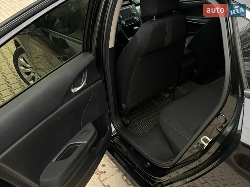 Седан Honda Civic 2016 в Жмеринке фото 13 Седан Honda Civic 2016 в Жмеринке