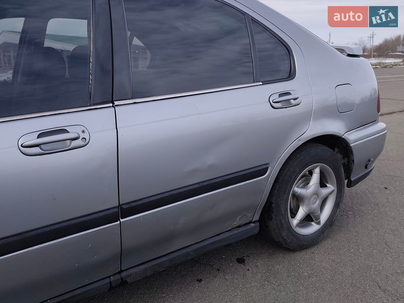 Хэтчбек Honda Civic 1995 в Южноукраинске