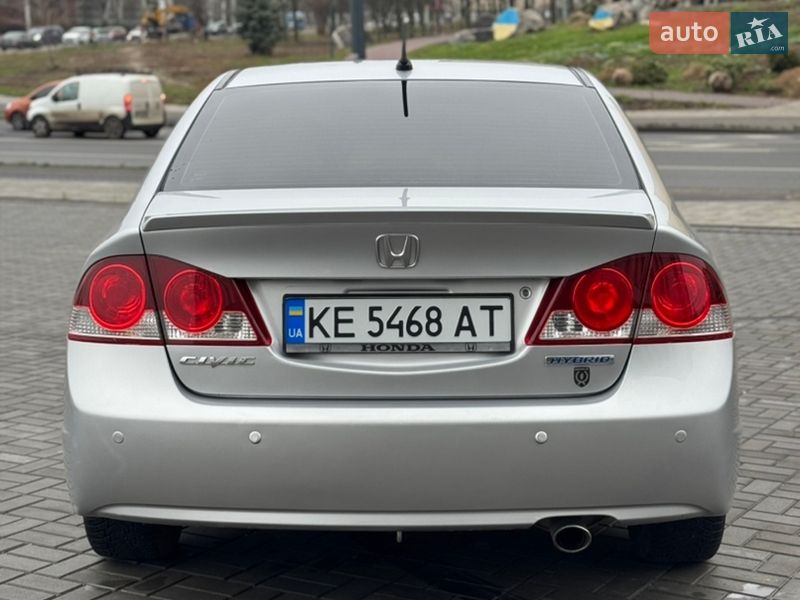 Седан Honda Civic 2008 в Днепре