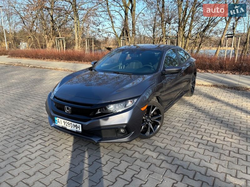 Седан Honda Civic 2019 в Ирпене