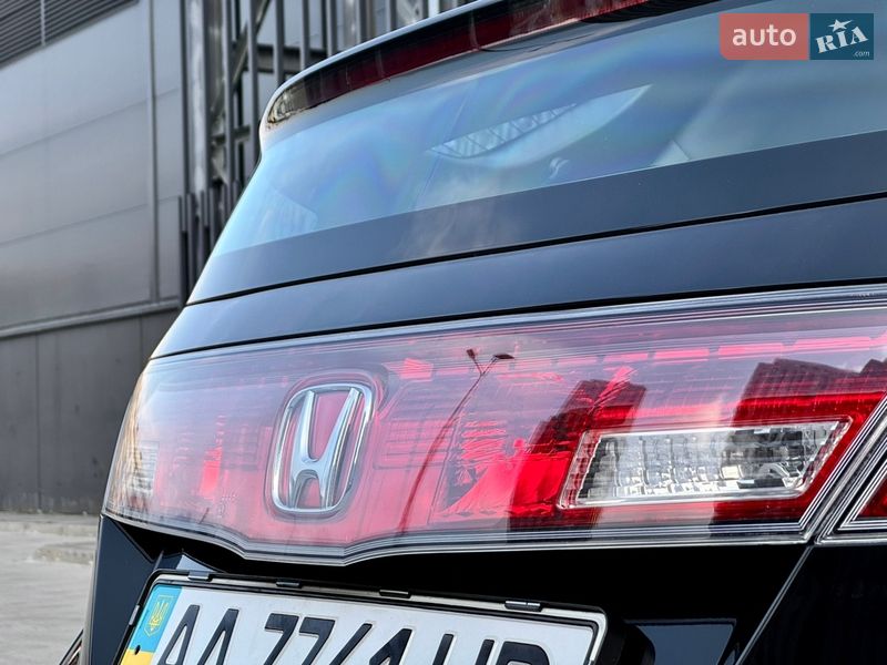 Хэтчбек Honda Civic 2008 в Киеве