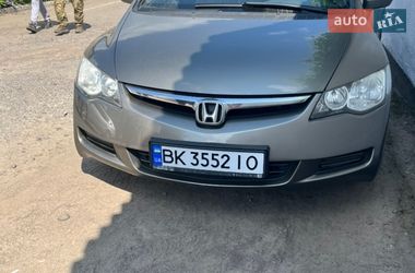 Седан Honda Civic 2007 в Рокитному