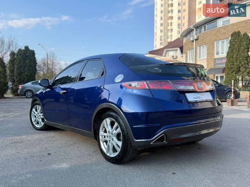 Хэтчбек Honda Civic 2009 в Одессе