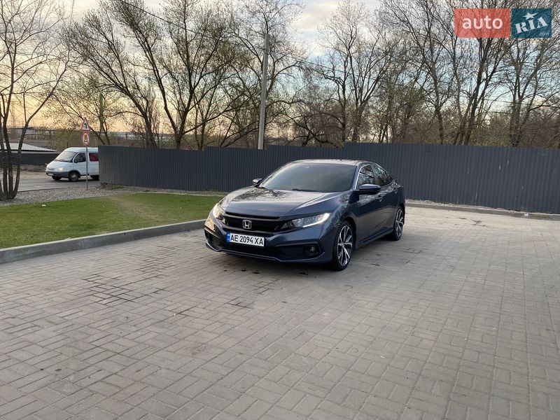 Седан Honda Civic 2021 в Дніпрі