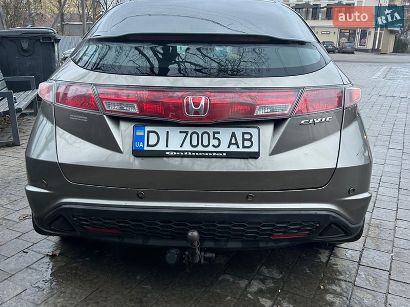 Хэтчбек Honda Civic 2007 в Ивано-Франковске