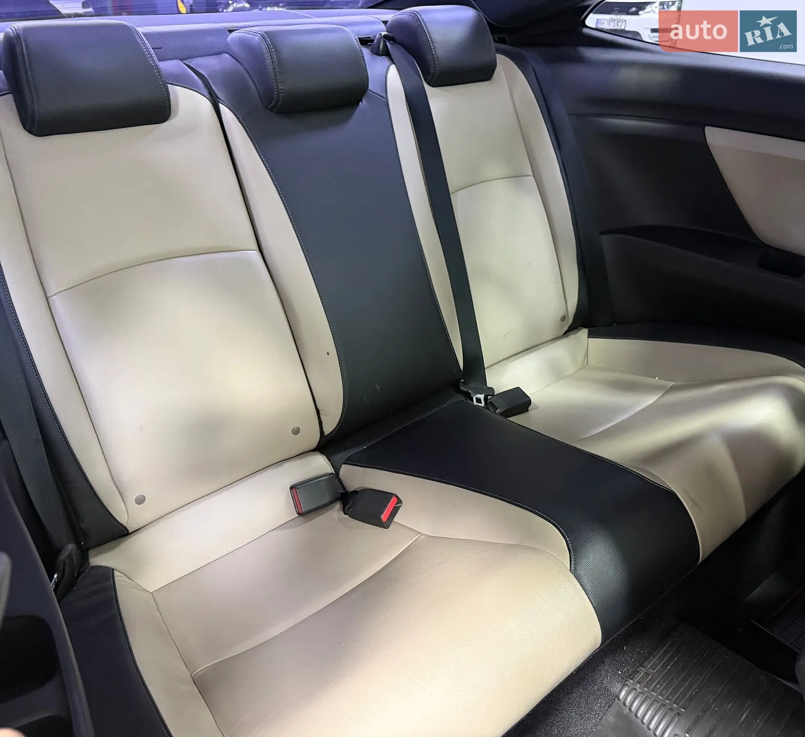 2016 Honda Civic - мініатюра 26