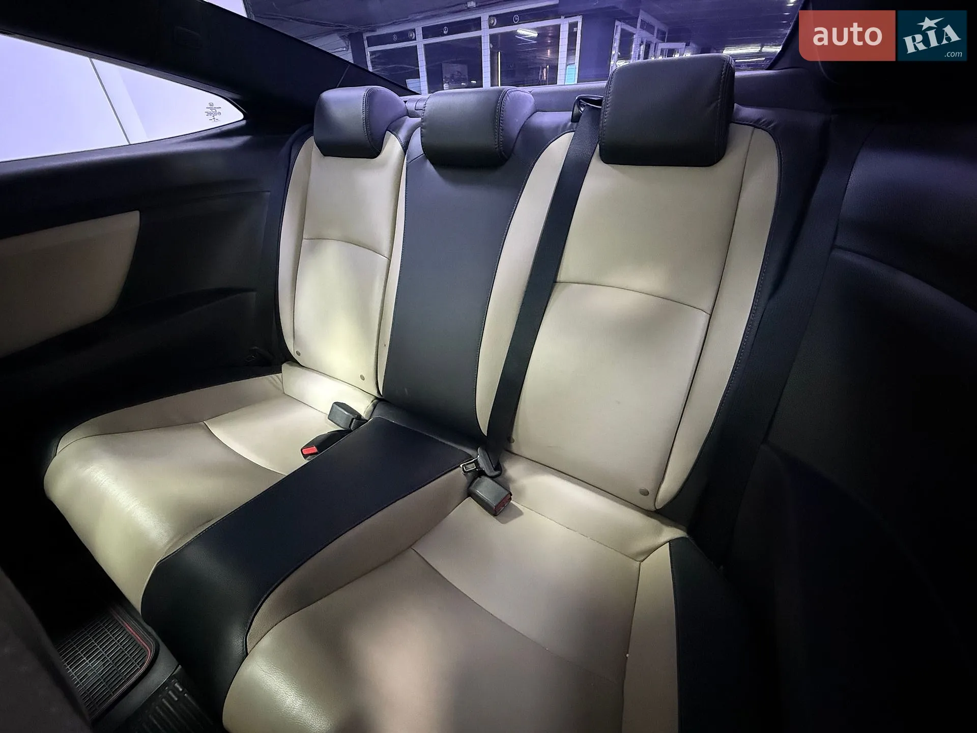 2016 Honda Civic - мініатюра 28