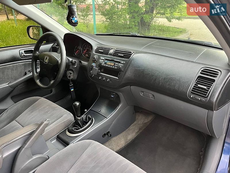 Седан Honda Civic 2004 в Надворной фото 17 Седан Honda Civic 2004 в Надворной