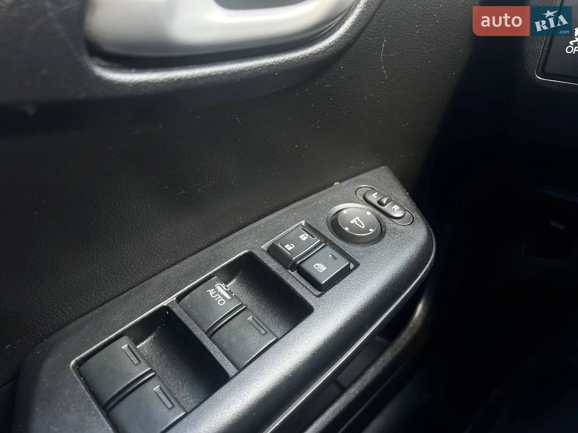 2015 Honda Civic - мініатюра 16